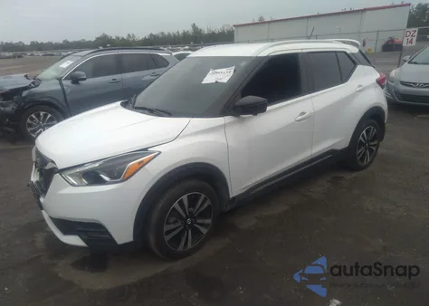 2020 Nissan Kicks Sr Xtronic Cvt from USA, damaged, VIN 3N1CP5DV1LL500884